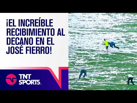 ¡INCREÍBLE RECIBIMIENTO EN EL JOSÉ FIERRO! Hasta los JUGADORES debieron sacar CINTAS de la CANCHA