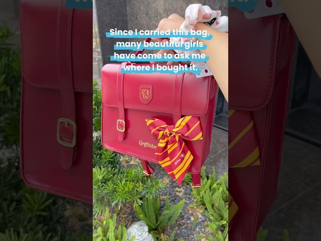 Vídeo relacionado con LolaPix Bolsa Gryffindor. Bolsa merienda Personalizada. Bolsa merienda Infantil. Regalo Personalizado con Nombre. 30x23 cm. Varios diseños. Gryffindor