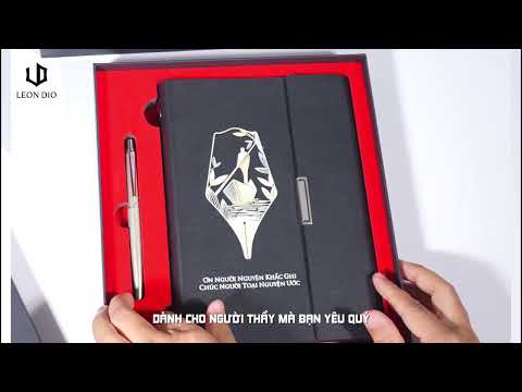 Video GiftSet Cao Cấp Sang Trọng Sổ Leon Dio Người Lái Đò - Bút The Discovery