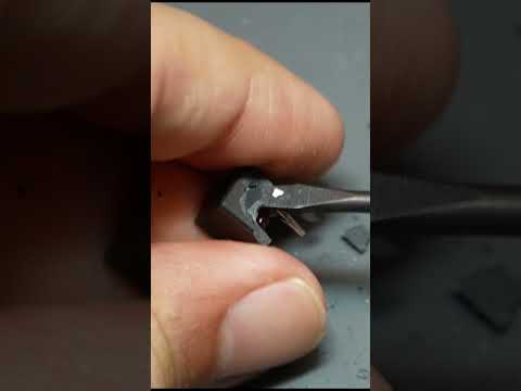 【粉砕】マザーボードの「ジジジ」を物理的に黙らせる方法。※マネ厳禁 #自作PC #PCER24 #コイル鳴き