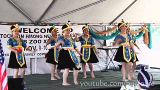 preview picture of video 'Ntxhais Nkauj Zag - Stockton Hmong New Year 2013-14'