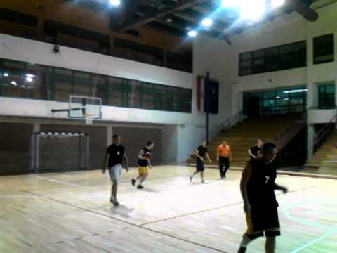 2013 CroHoops Winter League, 7th Round 05.01.2013. - VID 20140105 174341