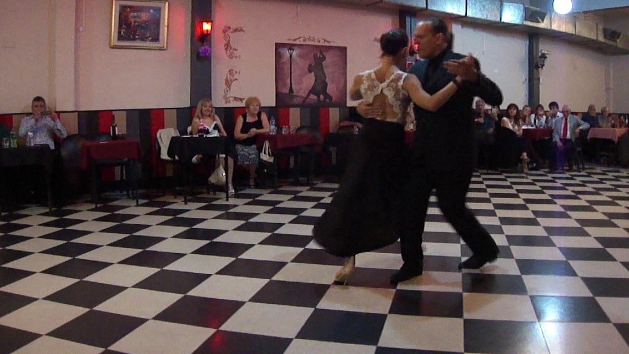 Sin Rumbo, baila Pancho Martinez Rey y  Anabella Brogioli 2-3