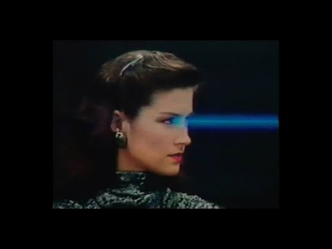Videoclip de Race My Mind — Drake