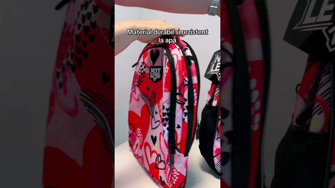 Ghiozdan Next Level, 2 in 1, colectia Hello, 3 compartimente, 48x33x23 cm