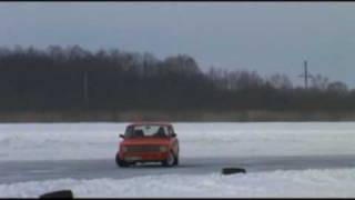 preview picture of video 'vakaru slalomas ant ledo Endriejavas-2010 RWD'