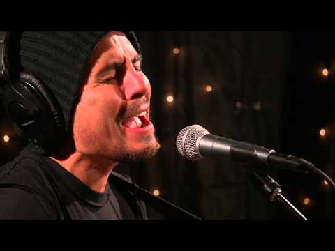 Dreamer - Low Roar