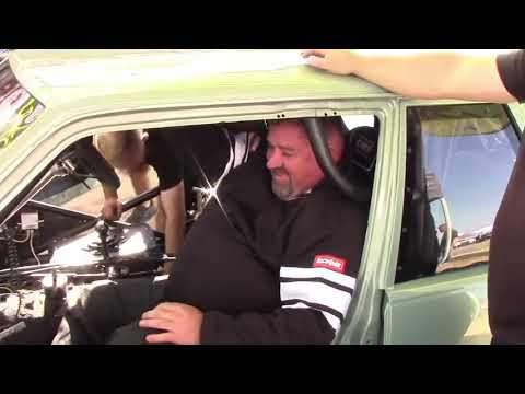 Natie Booysen out testing his new 2JZ Toyota Cressida station wagon #Toyota #2JZ