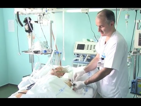 Un enfermero inventa una válvula que ahorra sangre 
