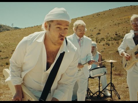 Pink $ock - Gotta Leave This Town (Official Video)