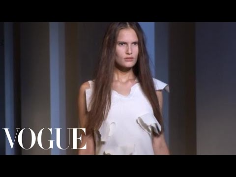 Fashion Show - Jil Sander: Spring 2010 Ready-to-Wear