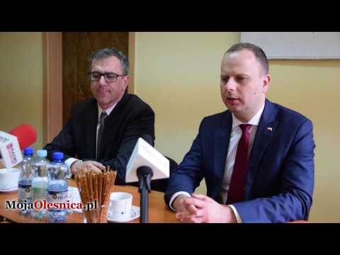 21.04.2017 Oleśnica - niewygodne pytania do wojewody Pawła Hreniaka