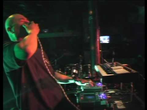 KK NULL live at Stubnitz 2006