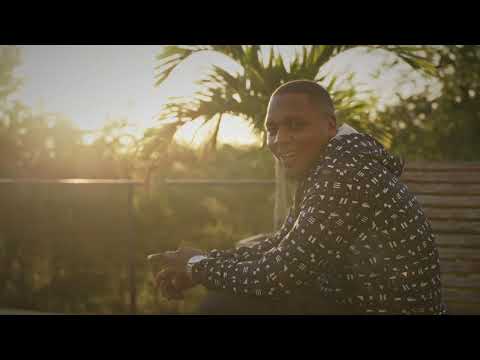 BRANDON PALAXA  - RESS AOU LA ( a coté mwen )
