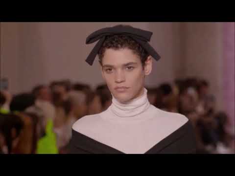 Giambattista Valli autumn winter 2020-21 fashion show