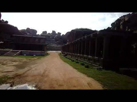 palace  Hampi