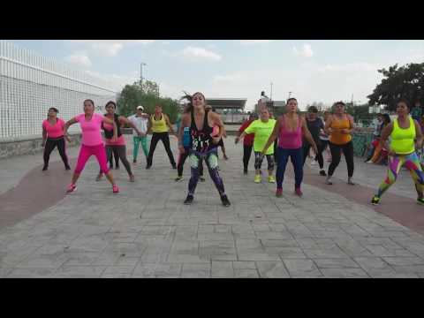 Zumba mueve ese boom boom mama