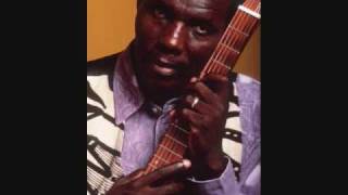 Oliver Mtukudzi -Seiko Mwari