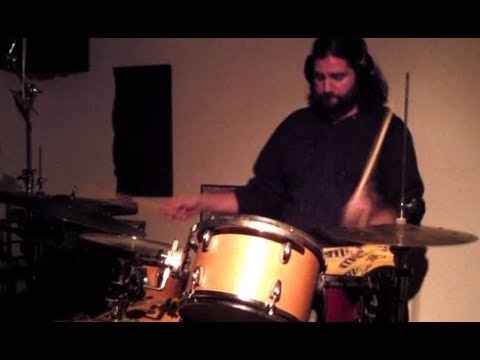Wake 'N Break No. 1371 - A Linear 6/8 Groove With Dual Hi-Hats | Andrew McAuley (KindBeats)