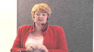 TEDxSurbrunnsgatan - Pernille Ravskov - Leadership lessons in the Online Gaming Community
