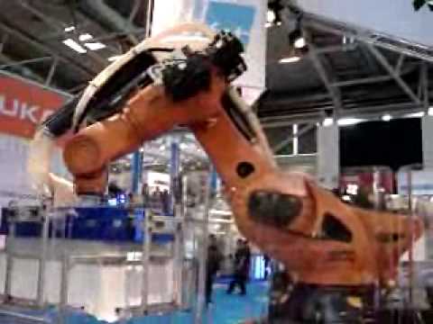 Kuka Roboter KR 1000 - Der größte Roboter der Welt