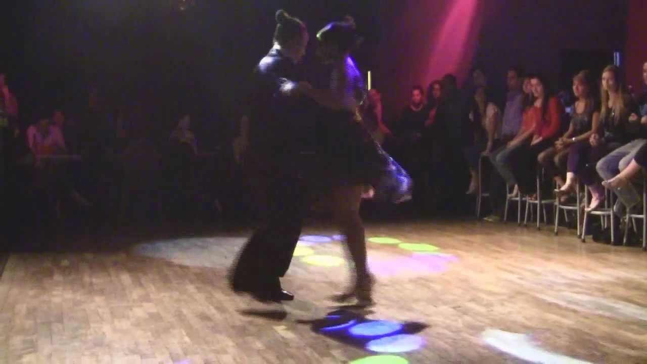 CECILIA PICCINNI & LUCAS MOLINA GAZCON - EL YEITE 2