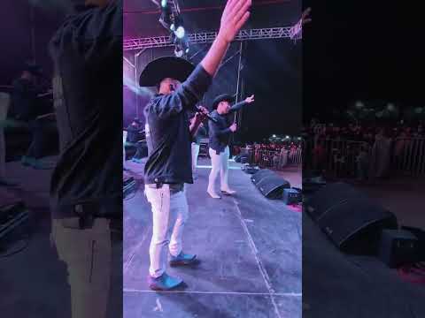 #chilenos #musica #baile #frutillar #loslagos #cumbia  Despidiendo el año Frutillar 31 de dic 2025