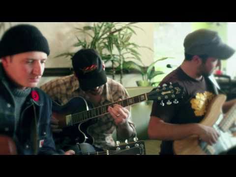 Sumner Brothers - Green Couch Session