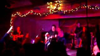 Roger Creager live Havin&#39; Fun All Wrong at Gruene Hall