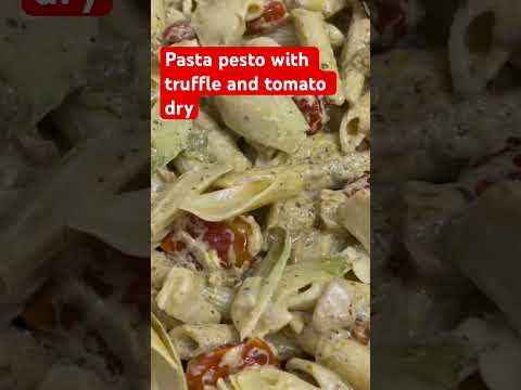 , title : 'Pasta pesto with truffle and dry tomato @theresa random vlog'