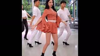 [60fps] GyeongRee (경리) - Blue Moon (어젯밤 ) Fancam (직캠)