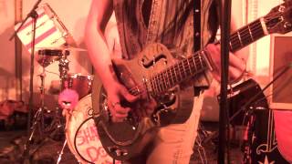 Tyler Slide solo, Beg. Last One Leaving Tyler Bryant &amp; the Shakedown