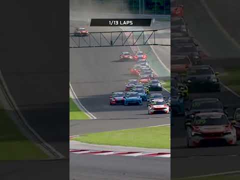 Girolami and Ma race side by side battling hard ⚔️ for second place #TCRWorldTour