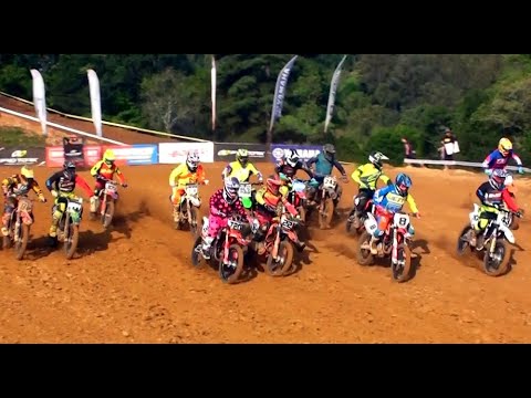 Disputa insana no Campeonato Gaúcho de Motocross - Corrida da EliteMx teve disputa polêmica