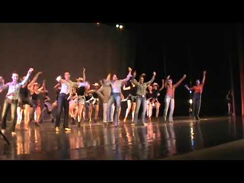 Coreografia Footlose - Associação Passantes e Pensantes