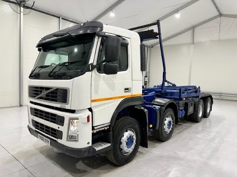 PN08 UYH - Volvo FM 400 8x4 Day Cab Hookloader | Law Truck Centre UK