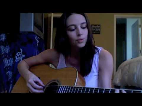 Blackbird (The Beatles) - Treva Blomquist acoustic bedroom version
