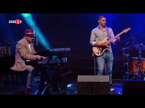 Michael Lington - Uptown Groove