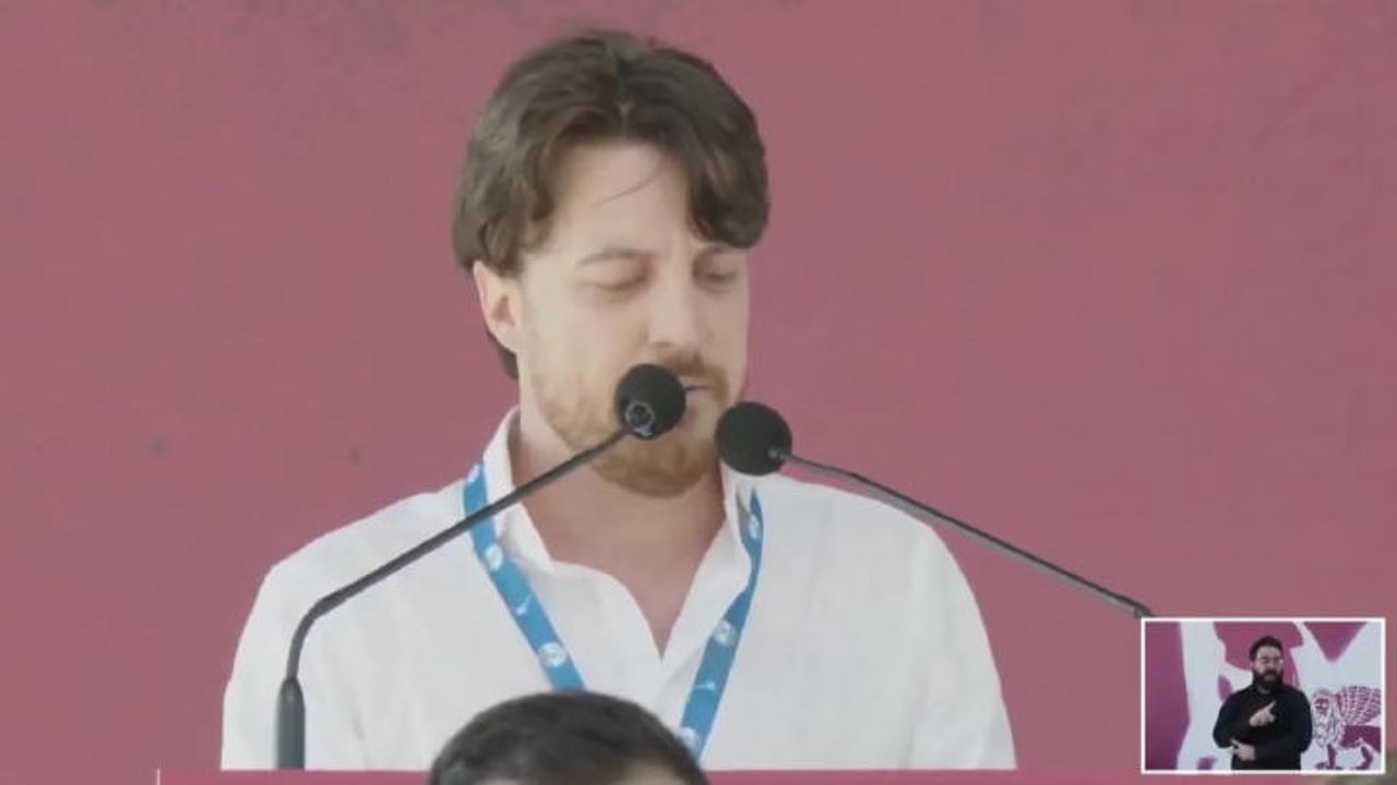 Stefani (Veneto) a Pontida: Guardiamo avanti, non siamo un movimento che guarda indietro