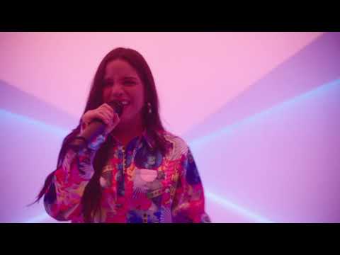 10 Things about "No Más"