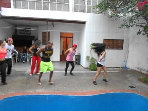 MÙSICA . AI DELICIA CANTANTE( RUBINHO MSB) COREÒGRAFIA (LARANJINHA )