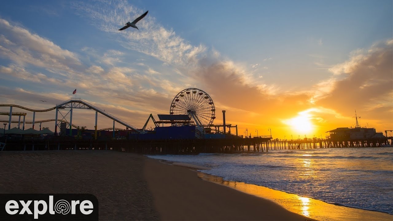 Live webcam view of Santa Monica Beach Live View