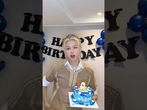 🐥's birthday🎮 #StrayKids #스트레이키즈 #필릭스 #Felix #HappyFelixDay #YouMakeStrayKidsStay