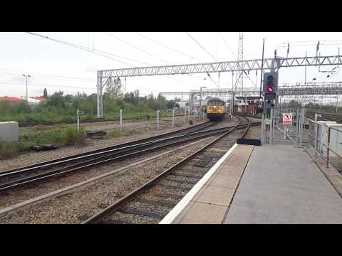 Colas Grids 56090 56096 Entering Crewe Station 14/10/19