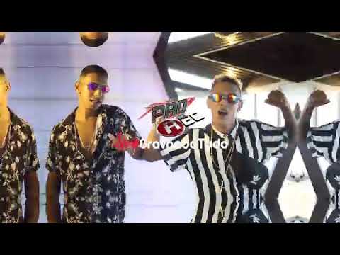 MC TROIA E ROMULO CHAVOSO E MC DANNY E MC LARISSA - VIDA DE BAILÃO - CLIPE OFICIAL