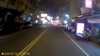 Re: [新聞] 學校旁邊也沒在讓！10歲女童上學走斑馬線