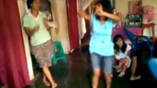 Download lagu Mojok di malam jumat - Mama Lusi & Tante Ros.mp4 mp3