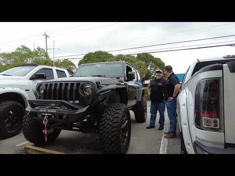 New! AccuAir Suspension with 6'' lift on a Jeep Wrangler JL review by Chris from C&H Auto Accessories