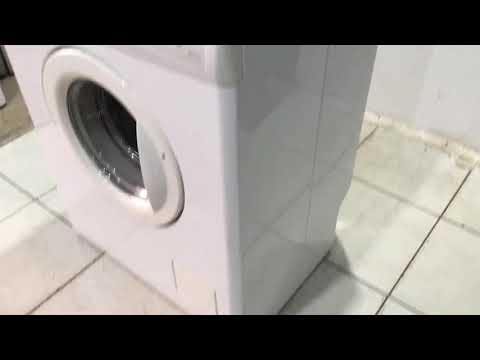 Стиральная машина Electrolux EWS1046