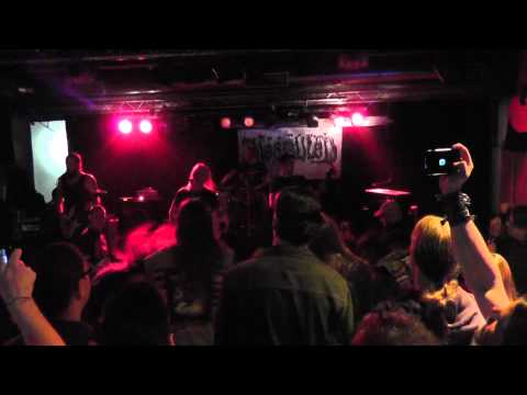 Dissouled   1 live in Wolfsburg 18 05 2012